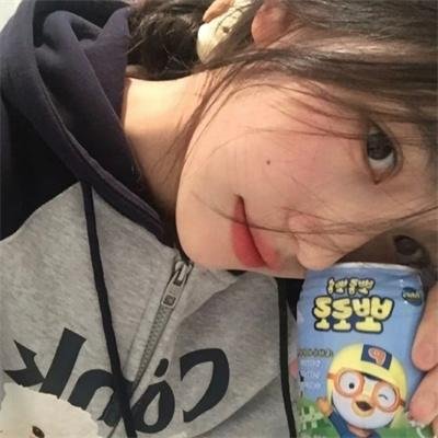 我才不要和人类恋爱呢